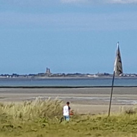 Maison Les Pieds Dans La Mer Quinéville Eksteriør bilde